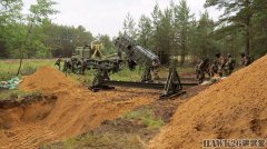 天堑变通途 丹麦工兵快速搭设钢桥全记录 天堑变通途 丹麦工兵快速搭设钢桥全记录